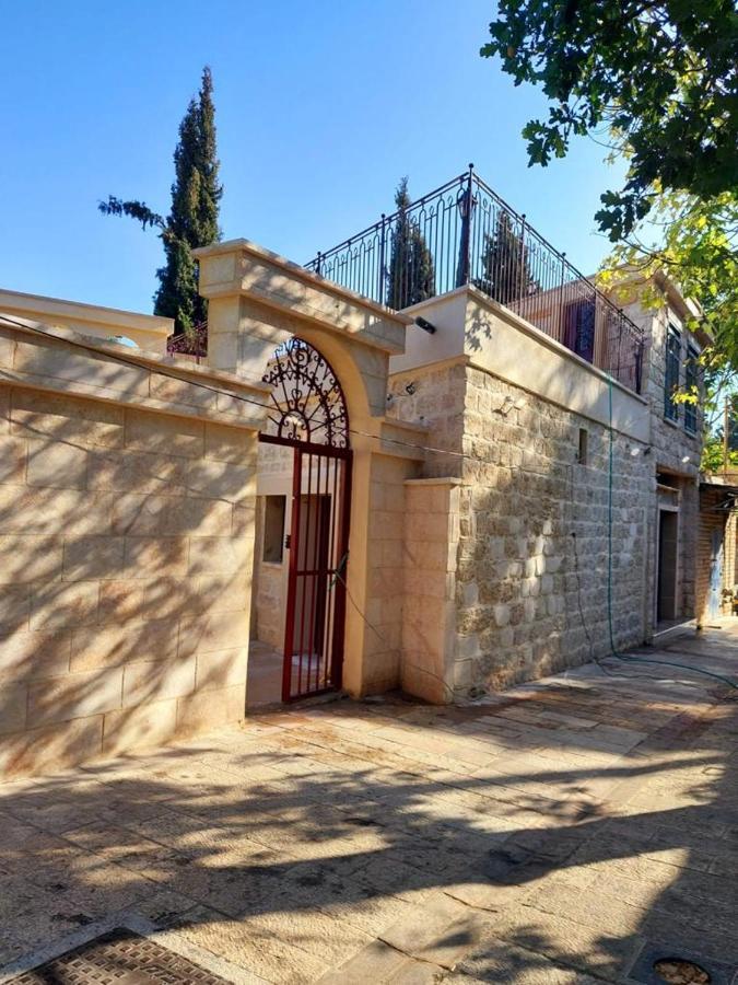 Reeja Art Gallery Bed & Breakfast Nazareth Exterior photo