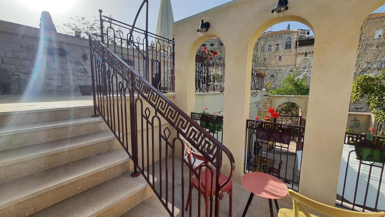 Reeja Art Gallery Bed & Breakfast Nazareth Exterior photo